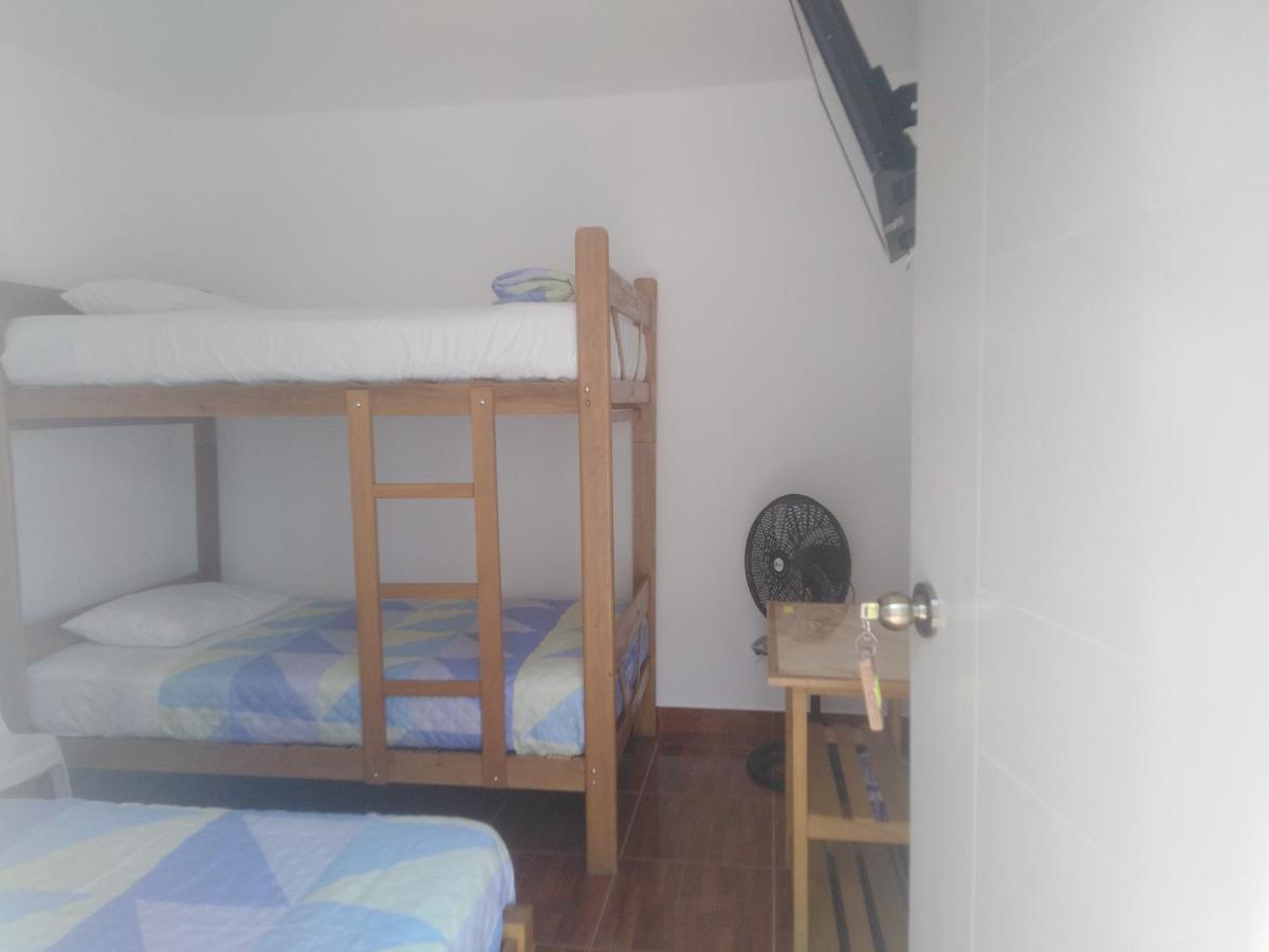 Hospedaje El Buen Samaritano Paracas Exteriör bild